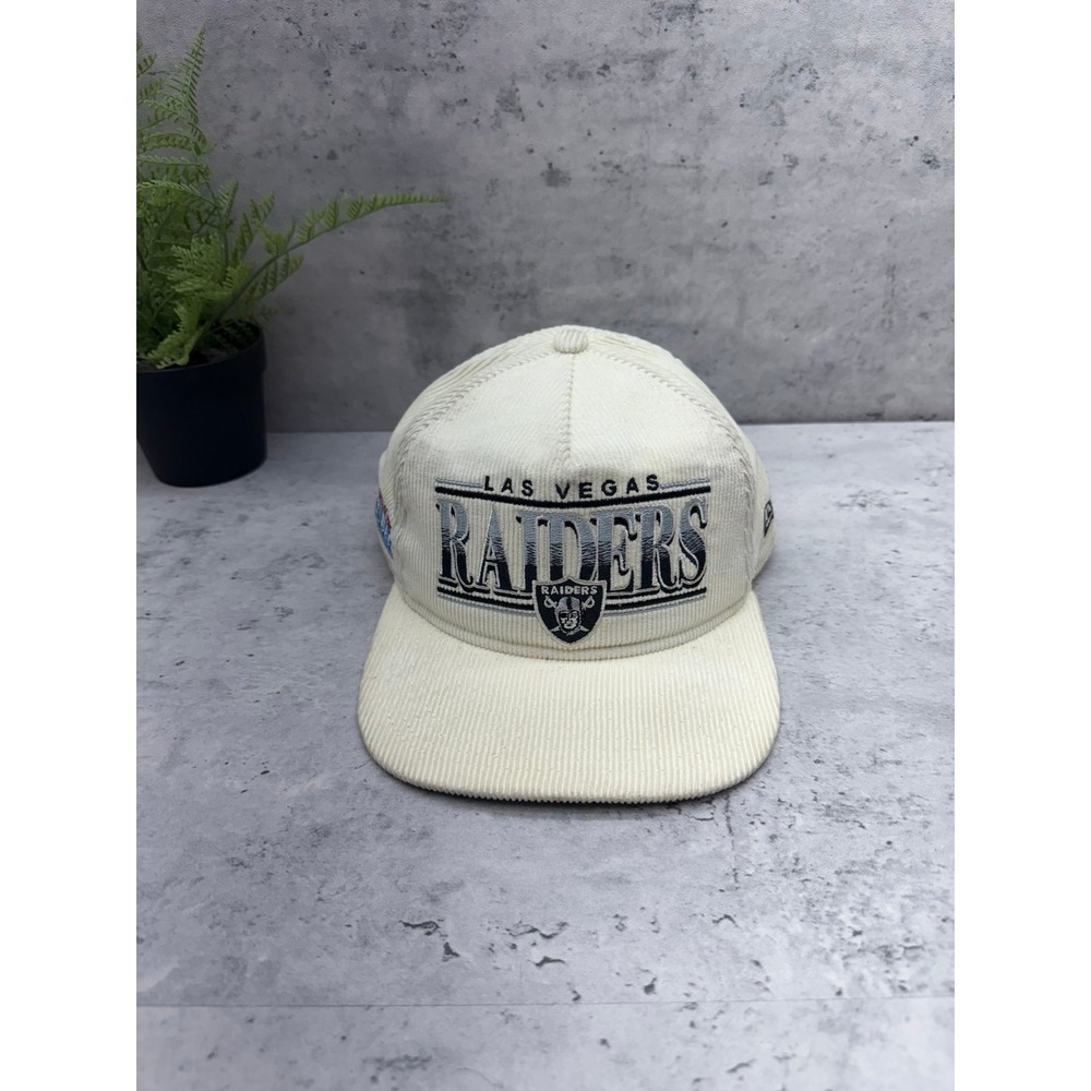 Las Vegas Raiders New Era Throwback Corduroy Golfer Snapback Hat - Cream